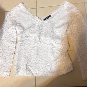 white lace cropped long sleeve